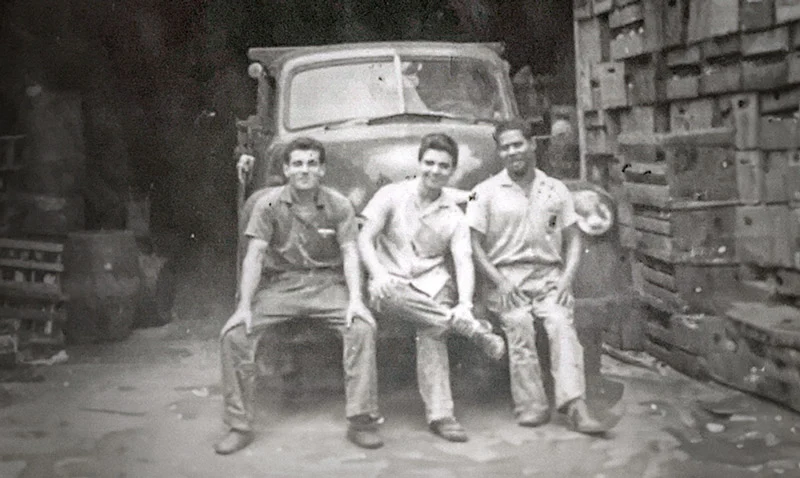 Fotos dos fundadores da Multbev